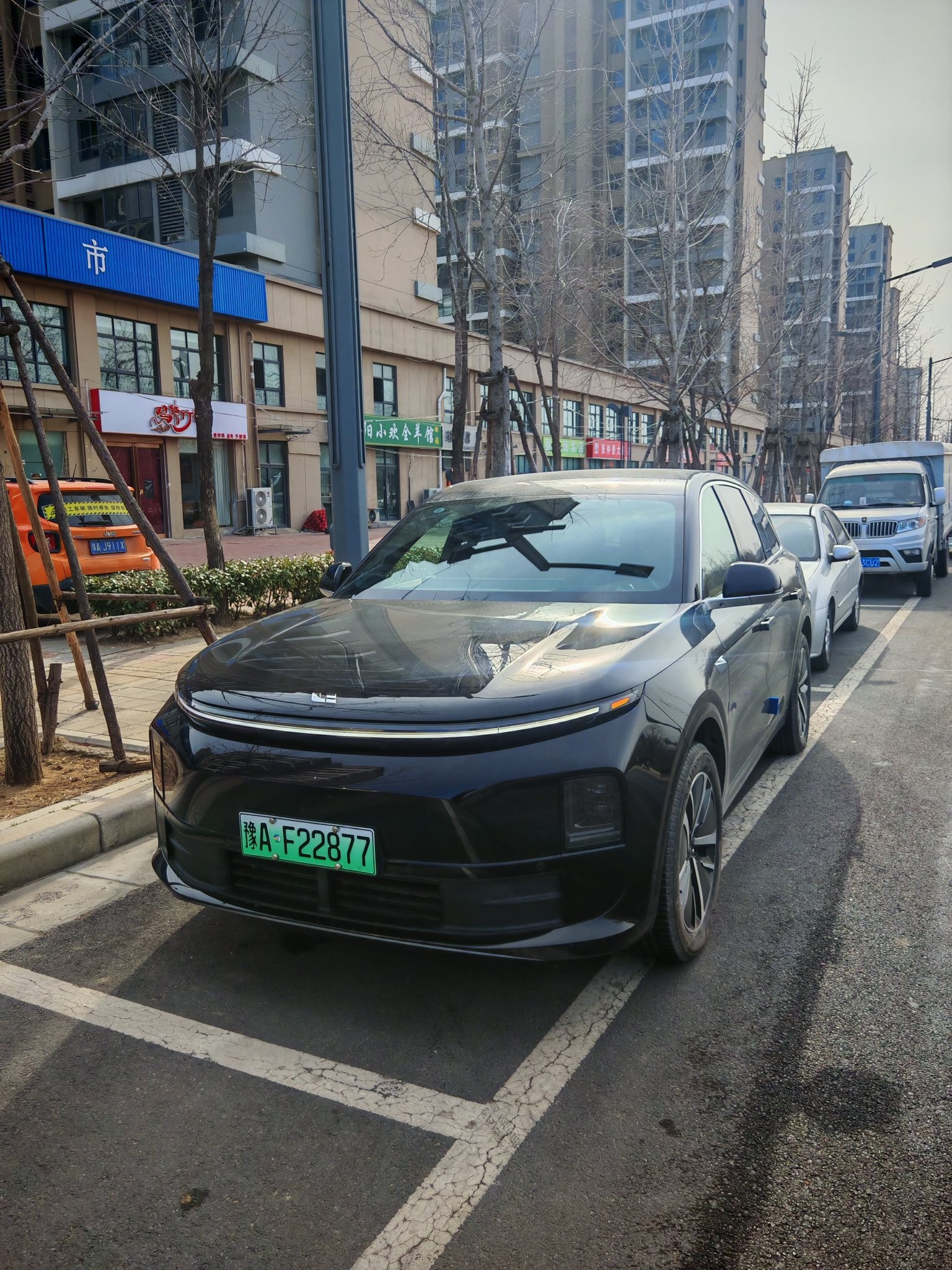 尊龙手机版ONE口碑_尊龙手机版汽车